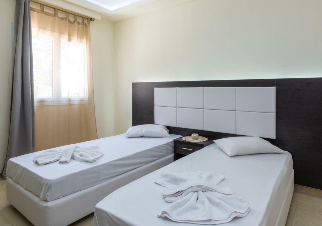 Villa Antonis Deluxe Apartments Амуді Екстер'єр фото
