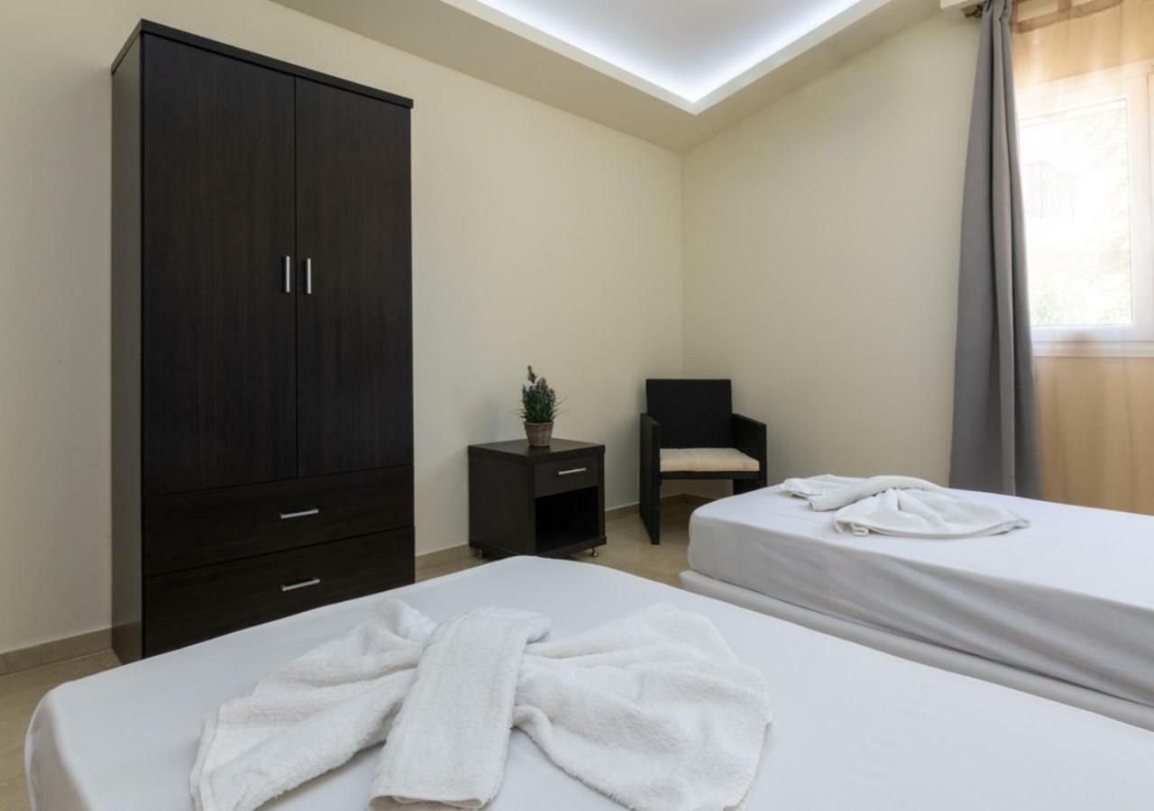 Villa Antonis Deluxe Apartments Амуді Екстер'єр фото